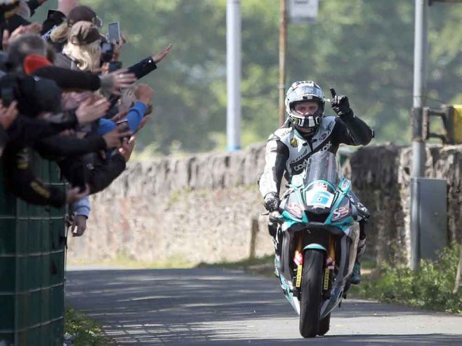 Dunlop tyres win every solo race at Isle of Man TT.
