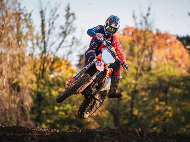 Top motocross brands choose Dunlop Geomax MX34 as standard fitment