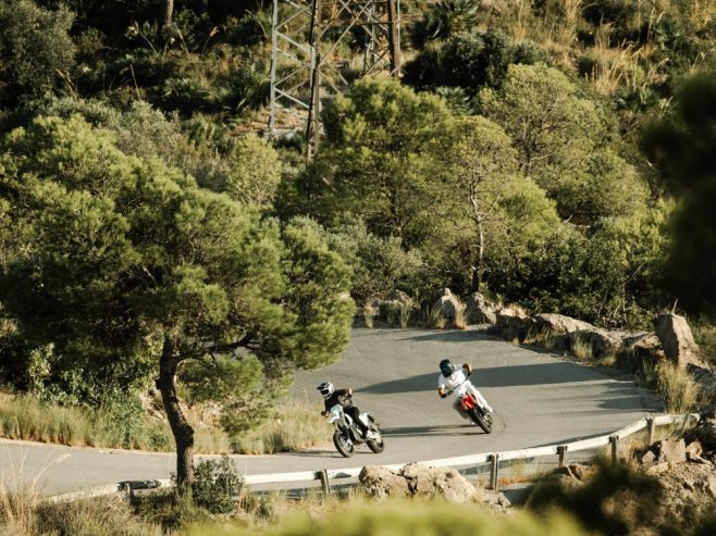 Dunlop SportSmart TT selected as original fitment for all-new Stark VARG SM.