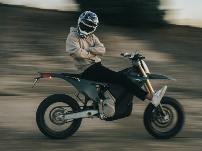 Dunlop SportSmart TT selected as original fitment for all-new Stark VARG SM.